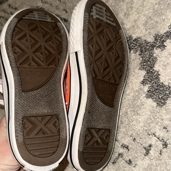 Girls Converse Bright Orange size 12 - Picture 4 of 4